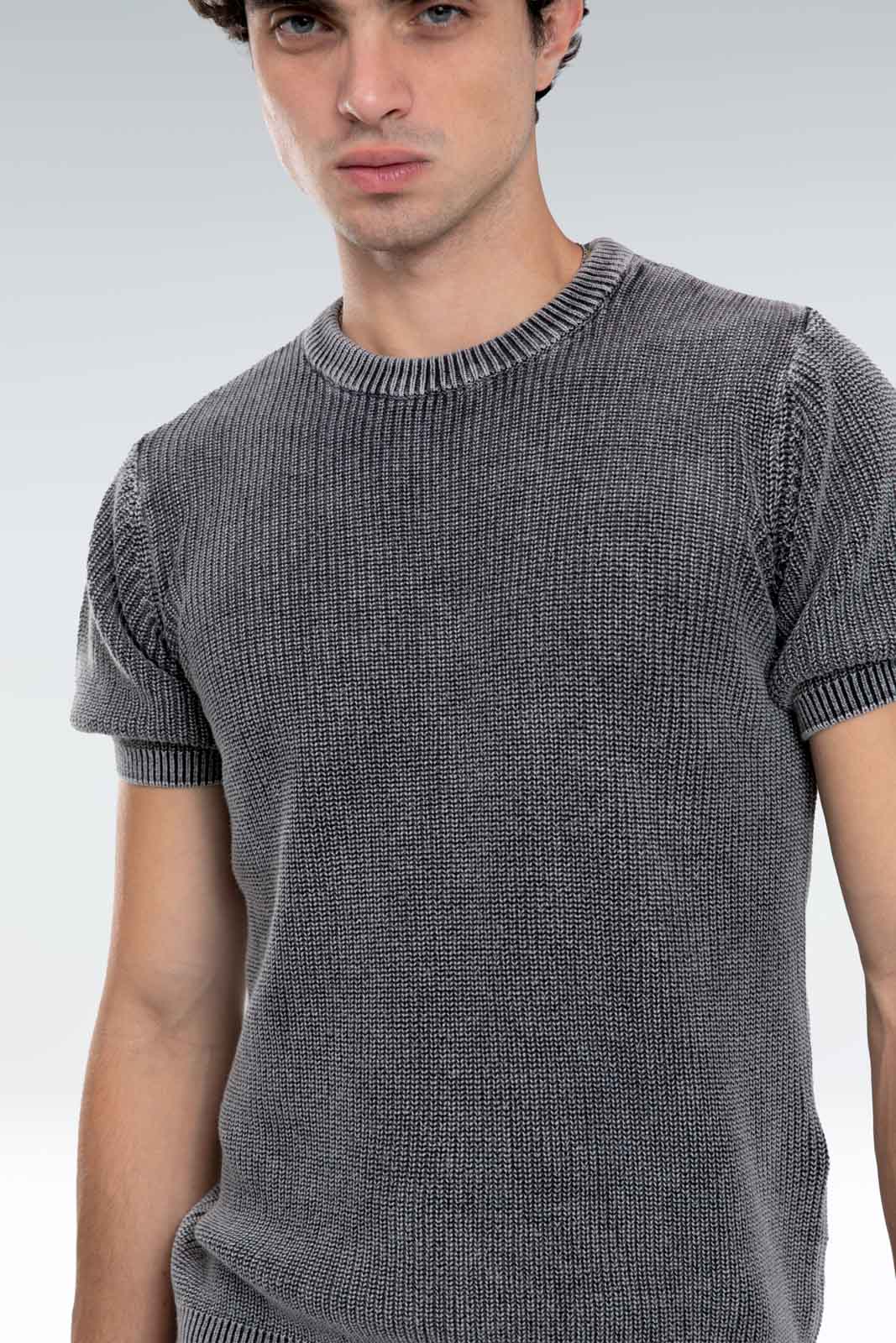 washed knit t-shirt