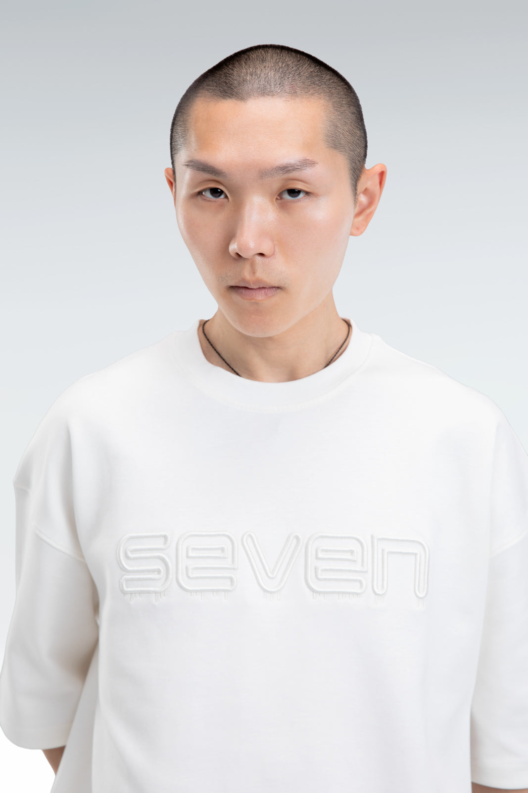 embroidered seven t-shirt