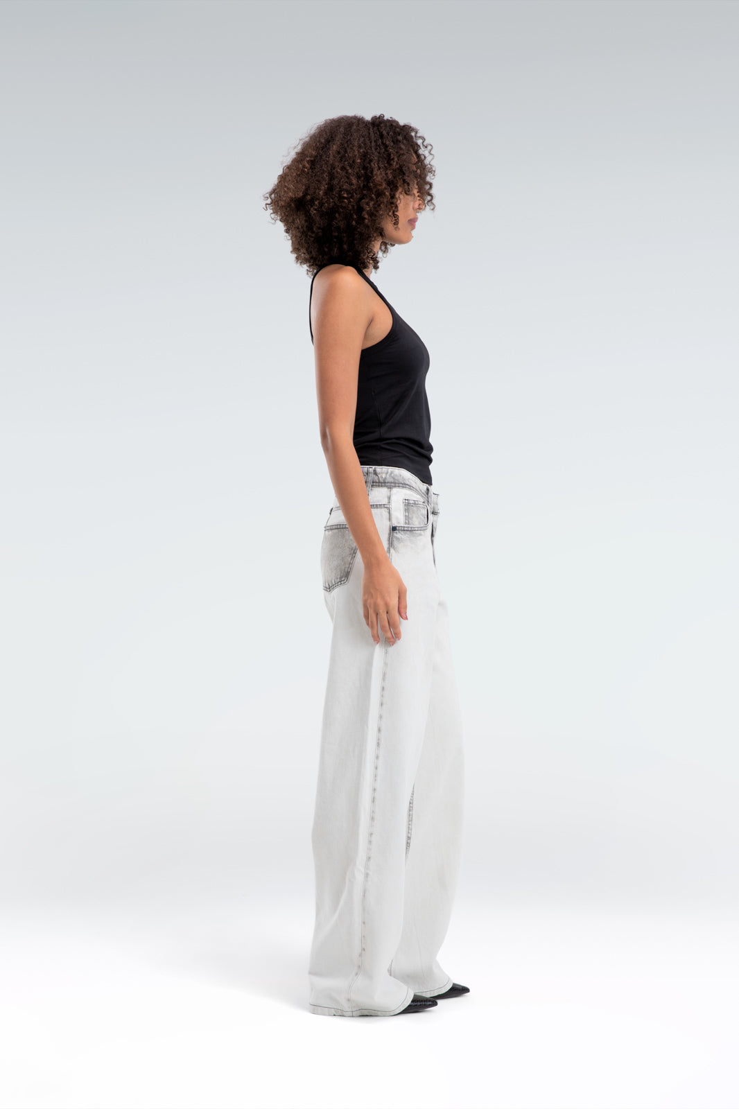 wide leg washed effect jeans