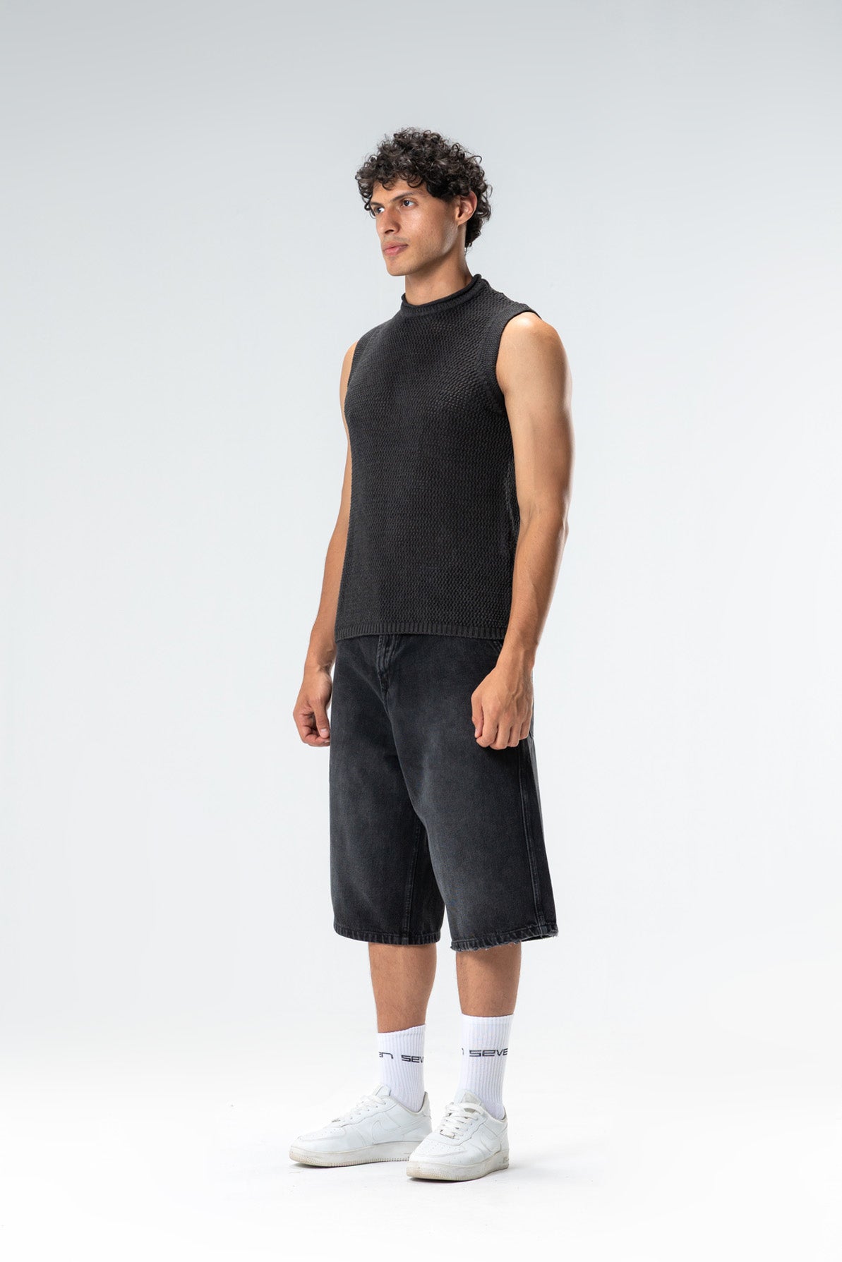 knitted tank top