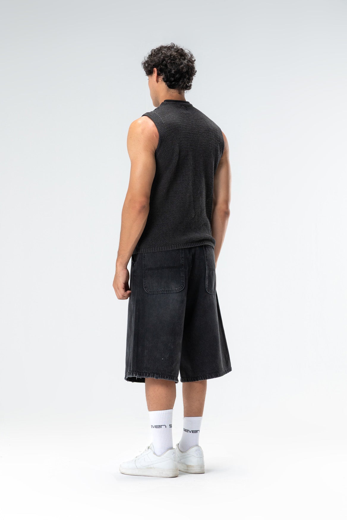 knitted tank top