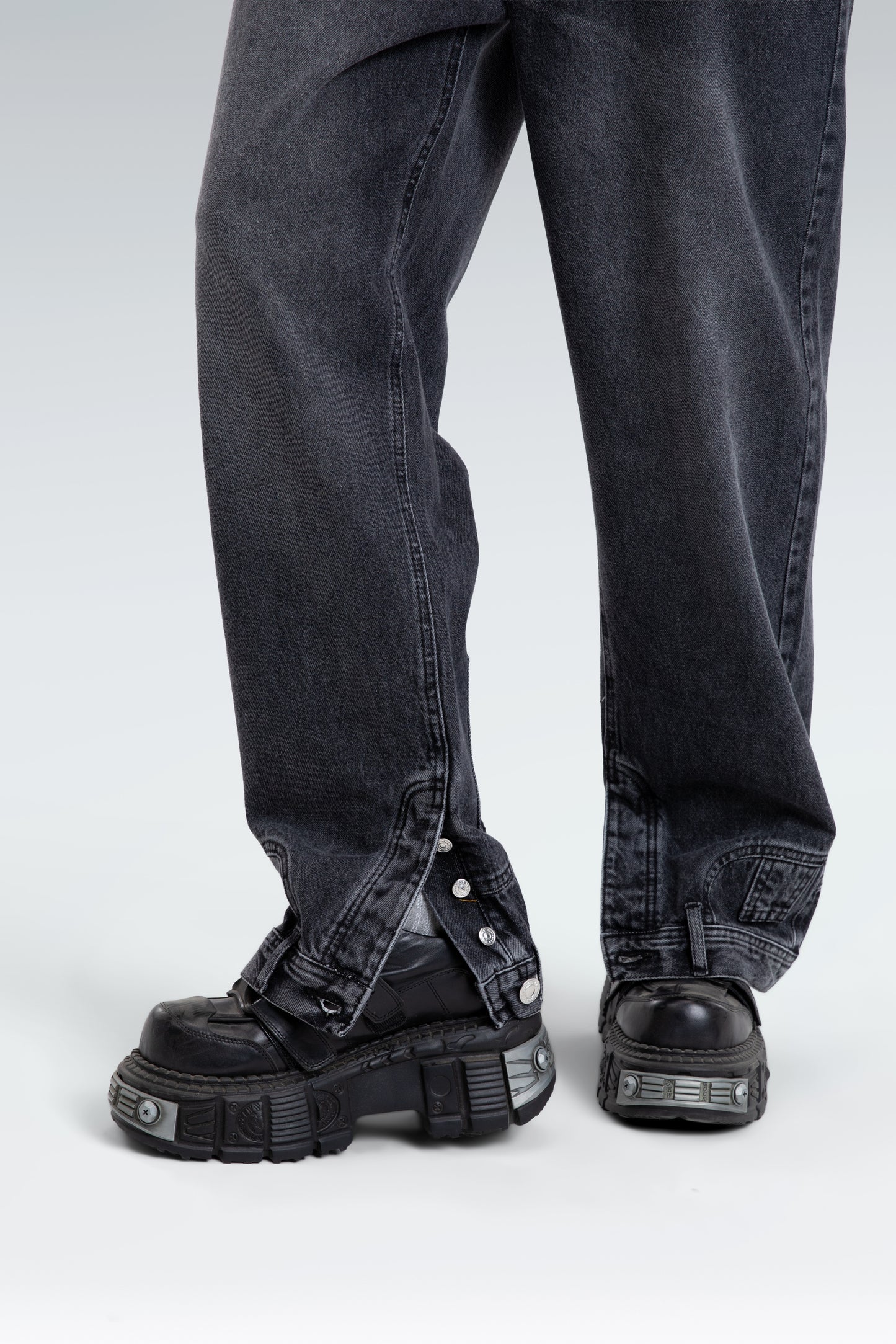 wide leg jeans