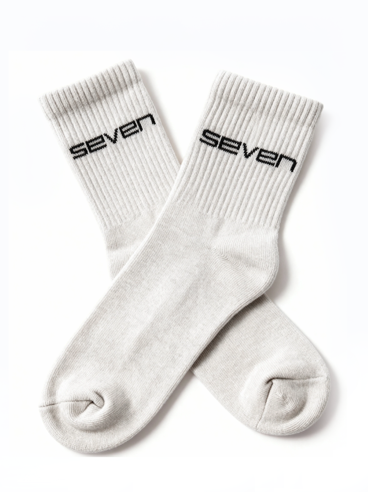white Ribbed Ankle Socks