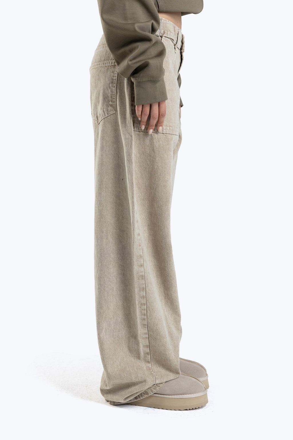 relaxed baggy fit denim