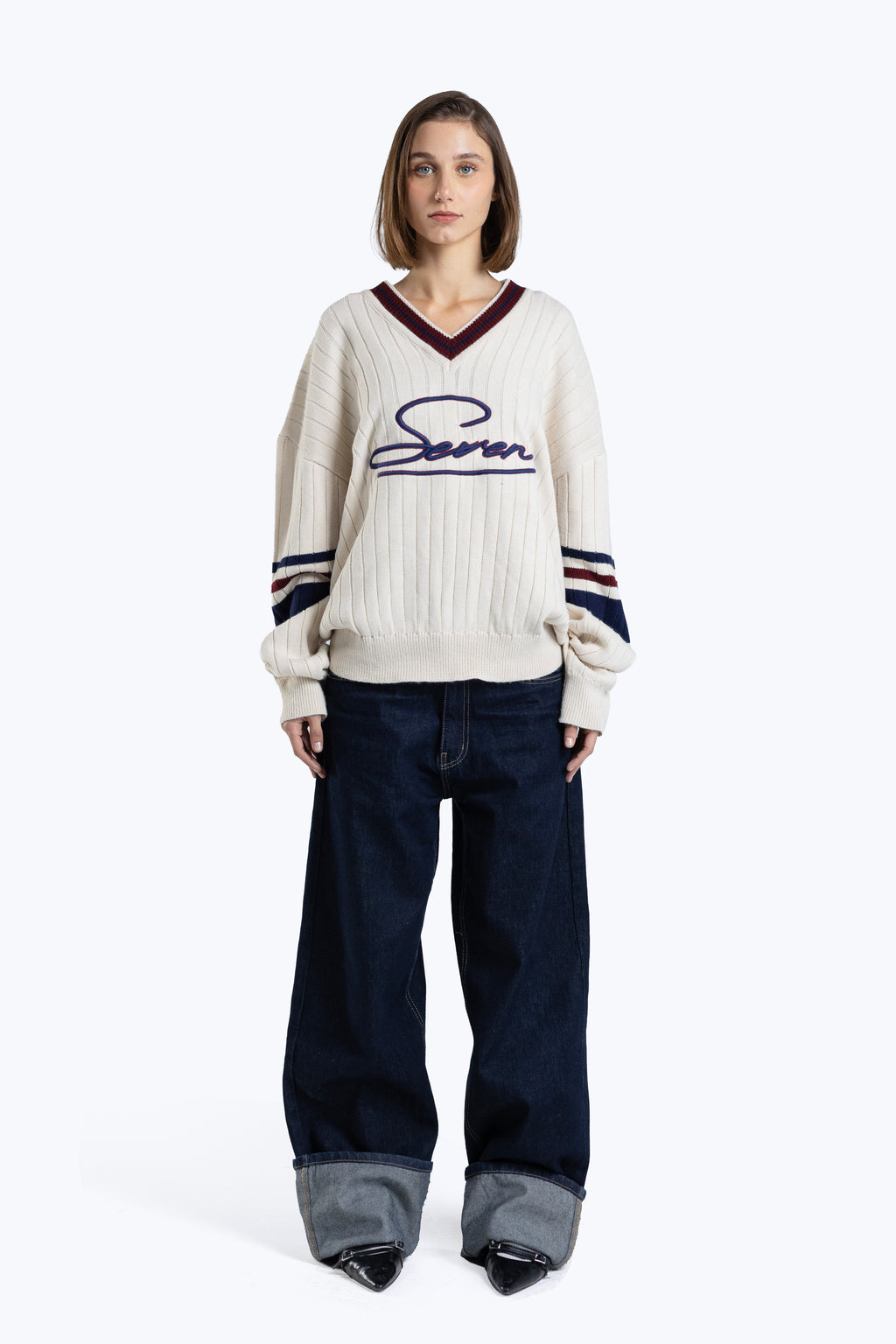 Relaxed fit knitwear