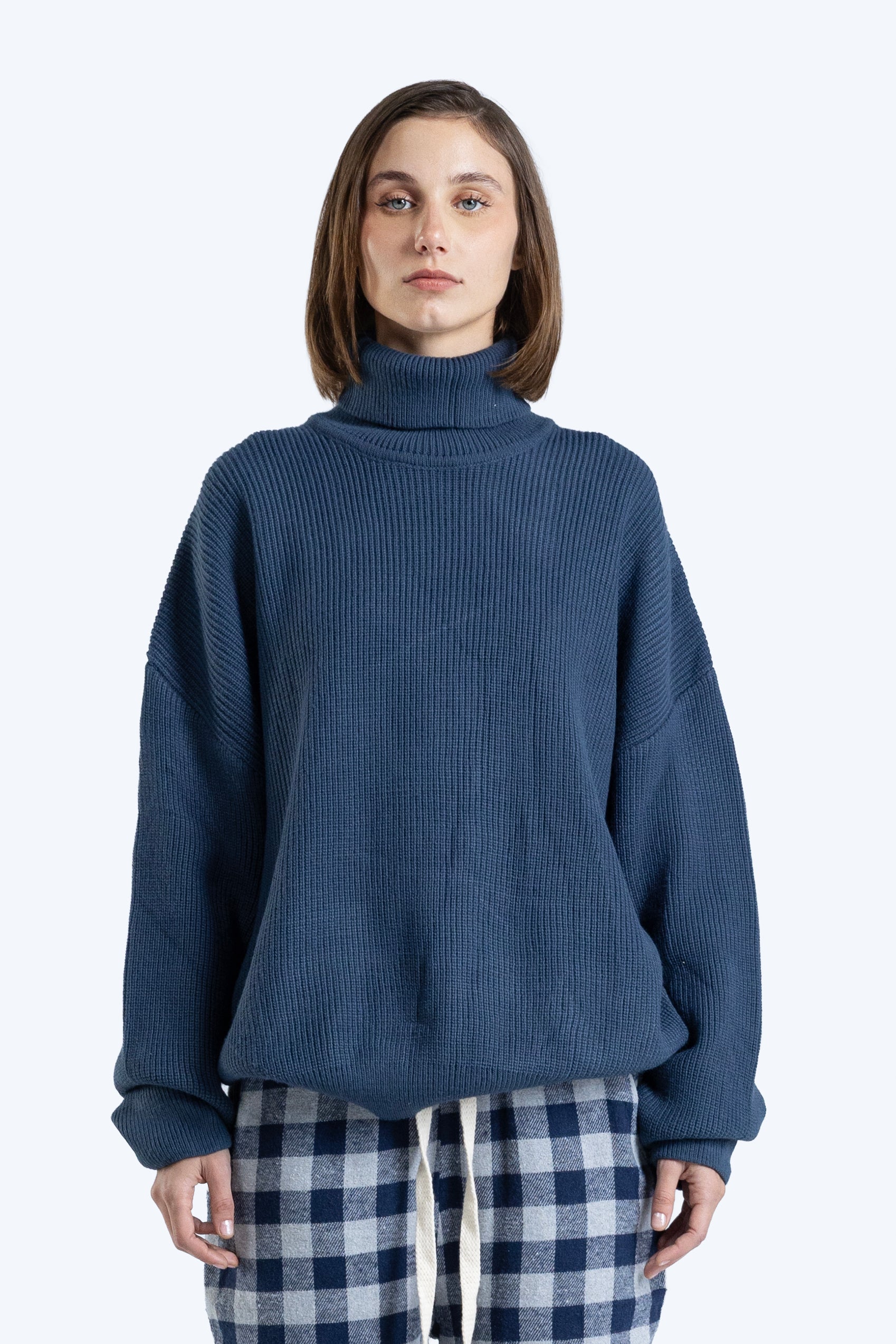 basic high neck knitwear