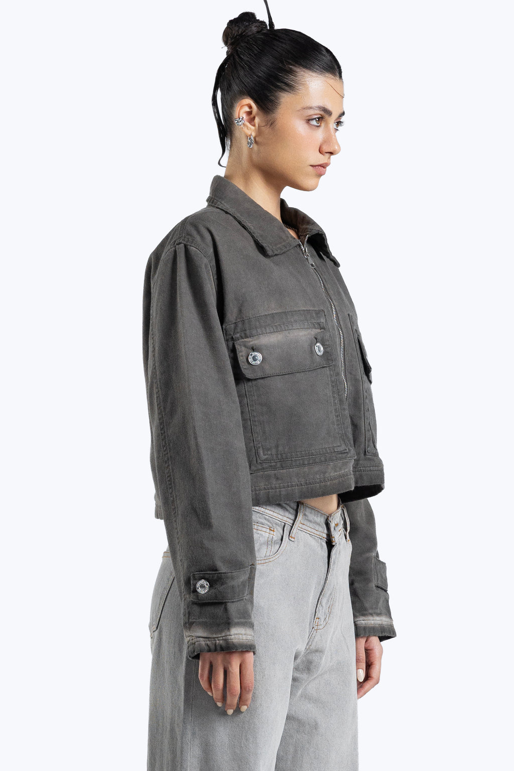 cropped fit denim jacket