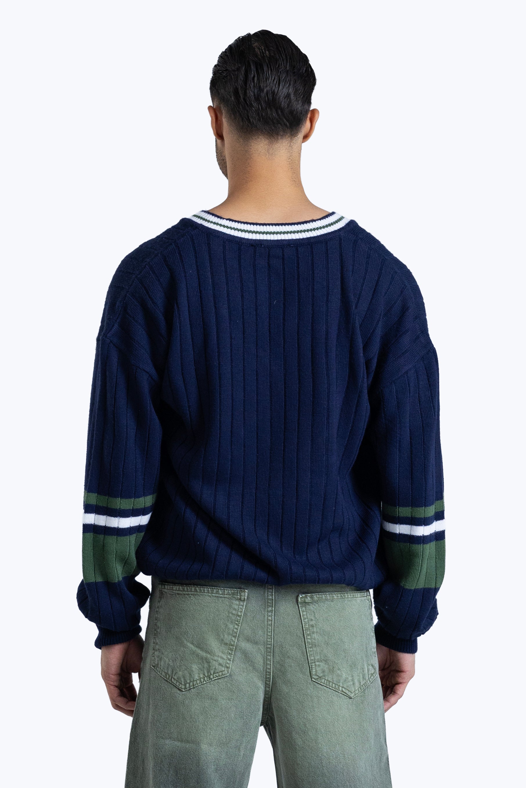 Relaxed fit knitwear