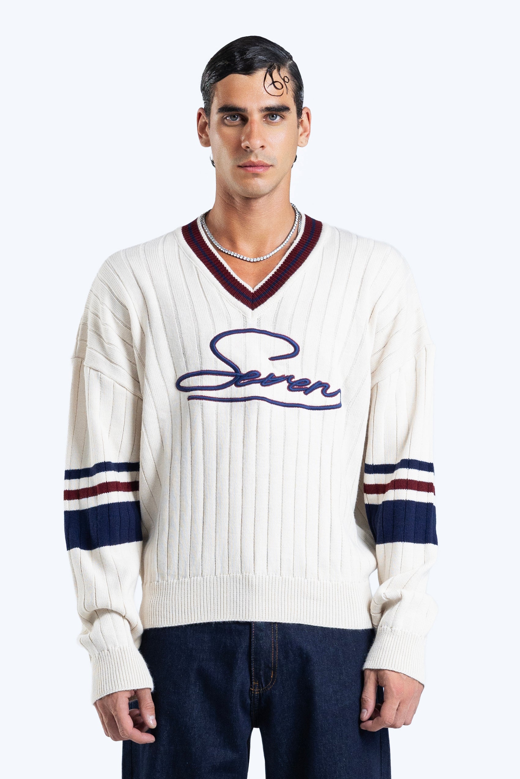 Relaxed fit knitwear