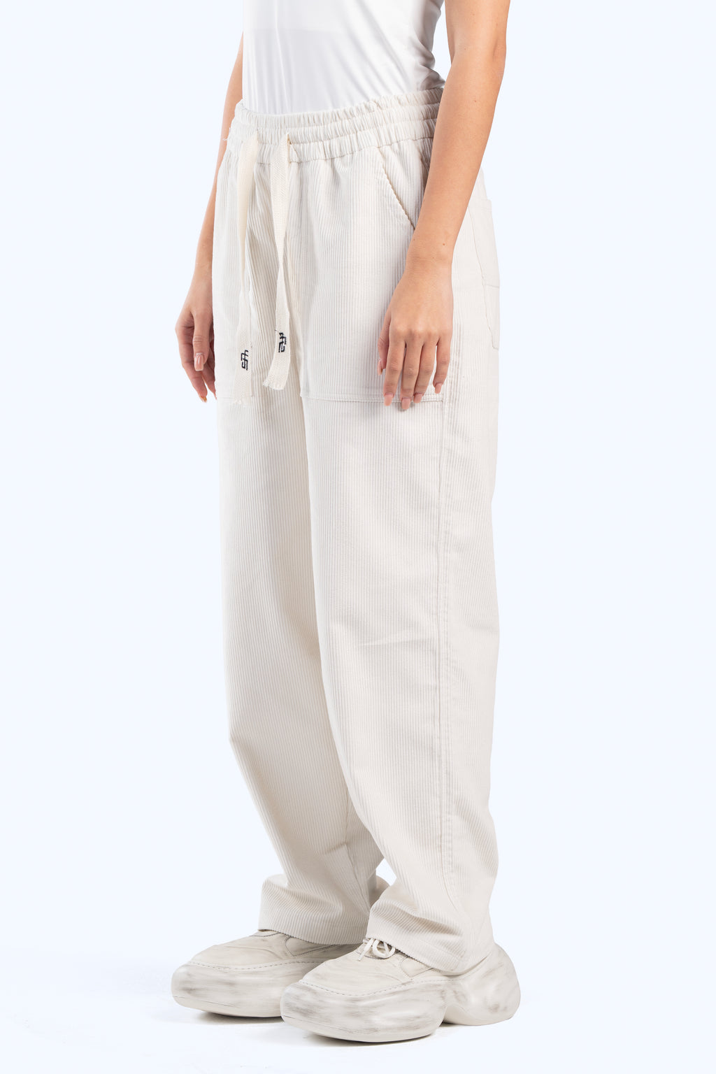 corduroy balloon pants