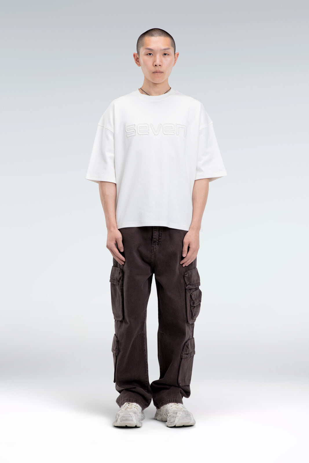 embroidered seven t-shirt