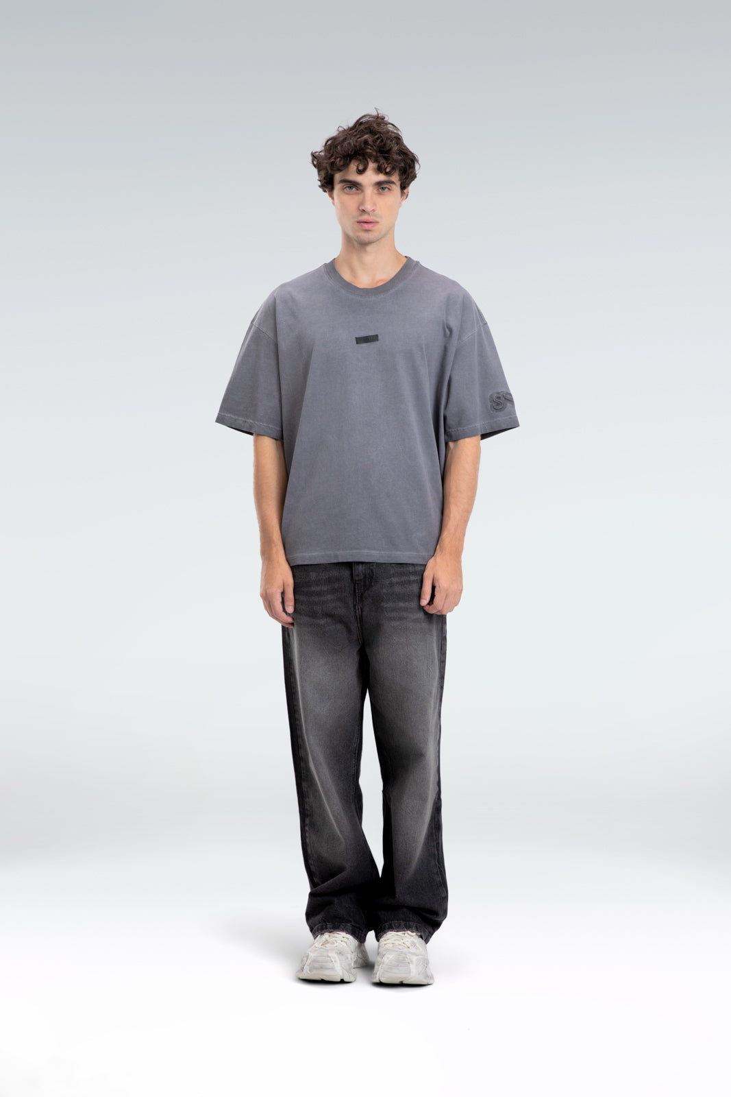 puff print washed t-shirt