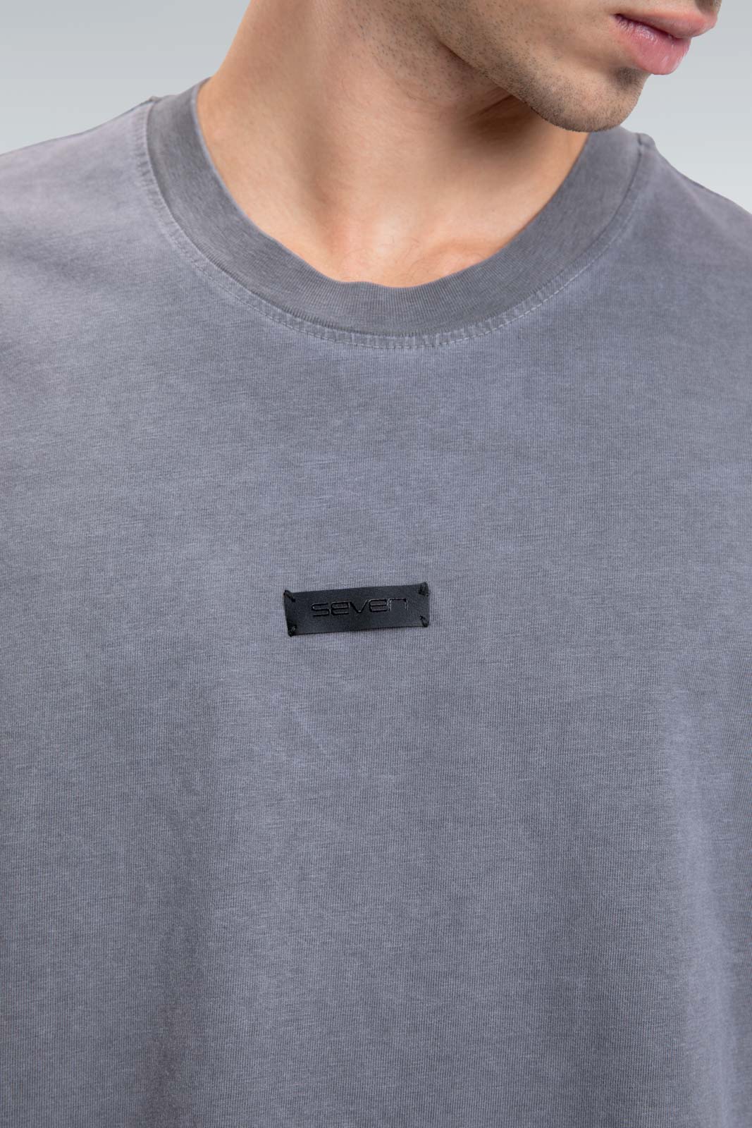 puff print washed t-shirt
