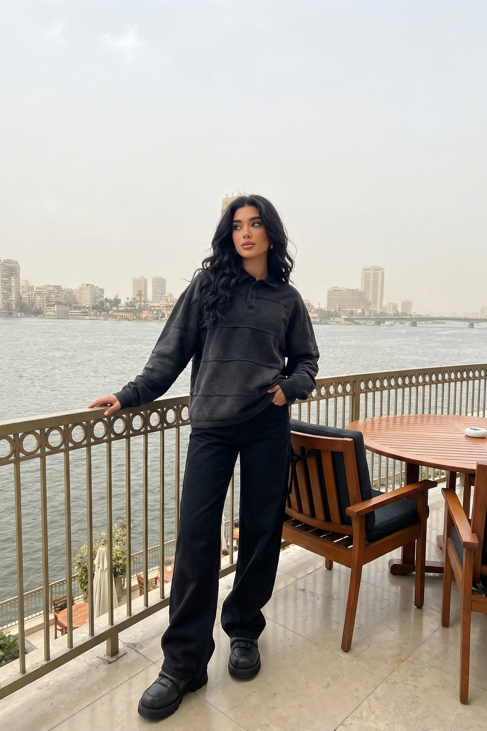 collar polo sweatshirt