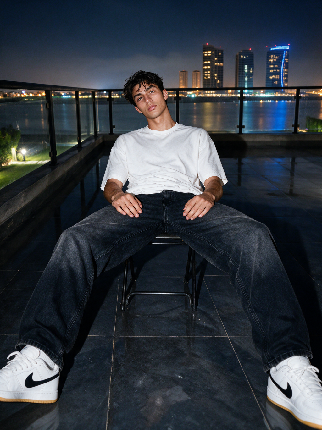Washed Black Barrel fit Jeans